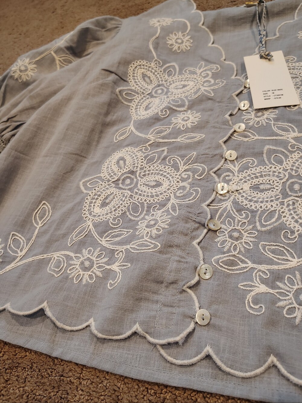 Embroidered Cropped Cotton Top With Lace Trim - Picture 4 of 12